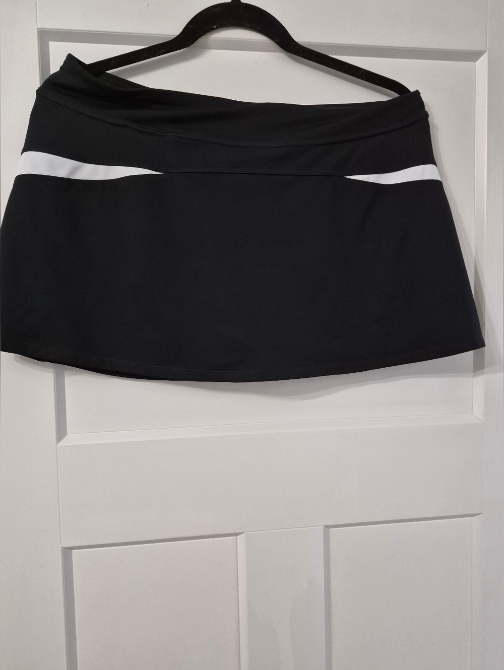 CHAMPION Black and White Athletic Skort - Women Size MED